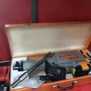 Concrete Breaker (Demolisher)