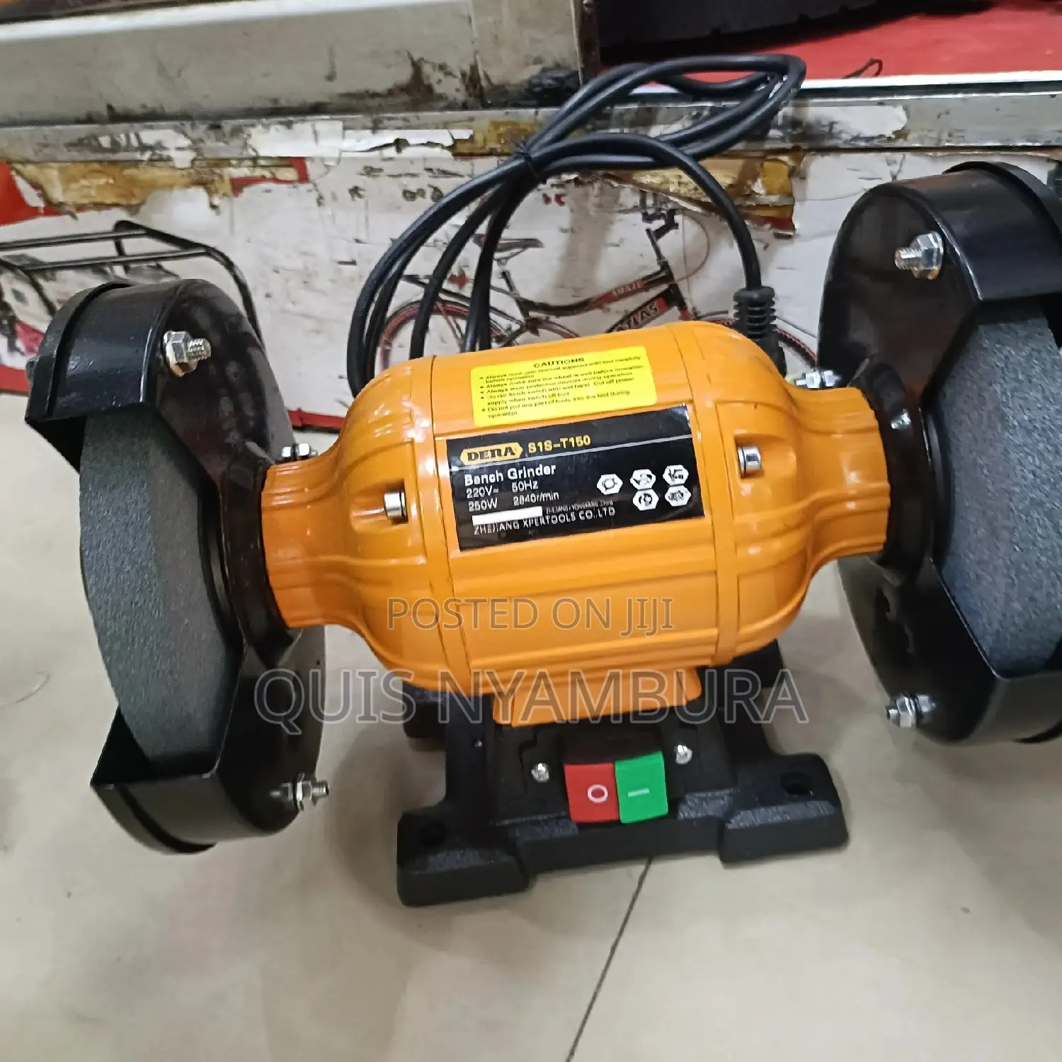 Bench Grinder/ Knife Sharpener .