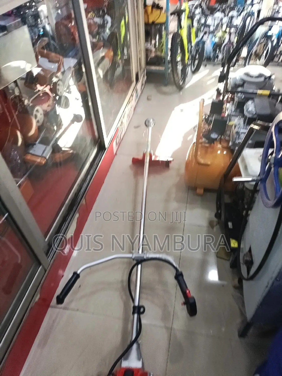Brush Cutter/ Grass Cutter .