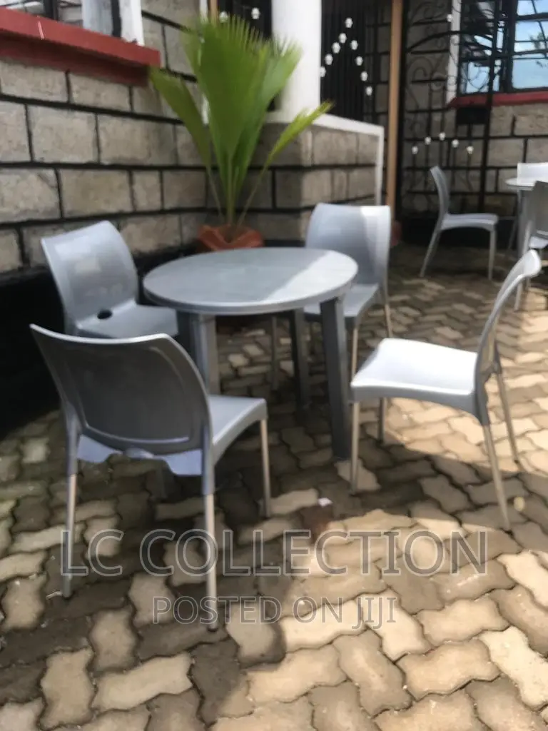 4 Plastic Table and One Plastic Table