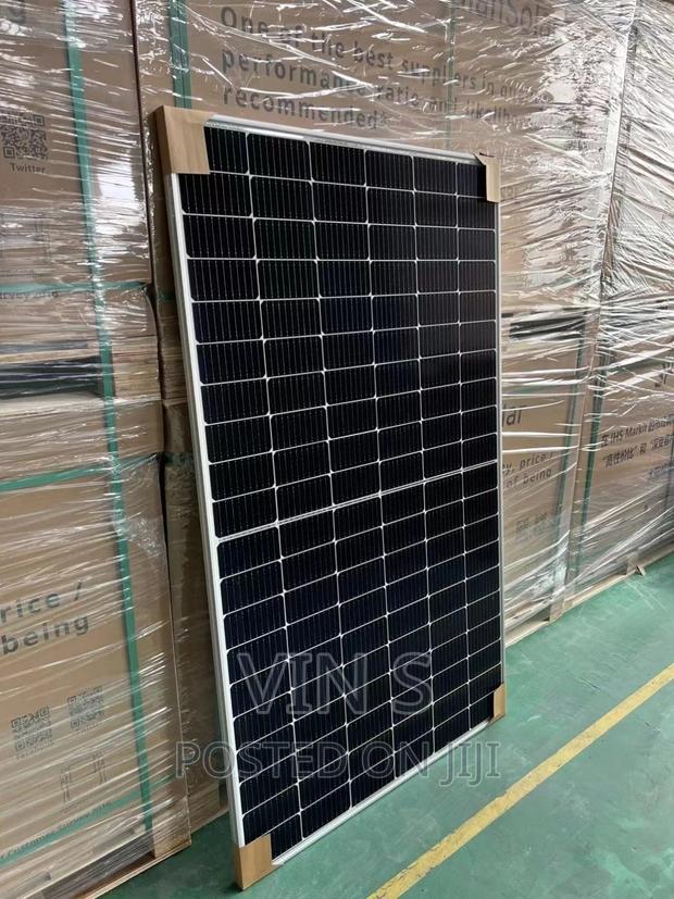 Solar Panels/Felicity Solar Panels/Solar Panels|Solar Panels - main view