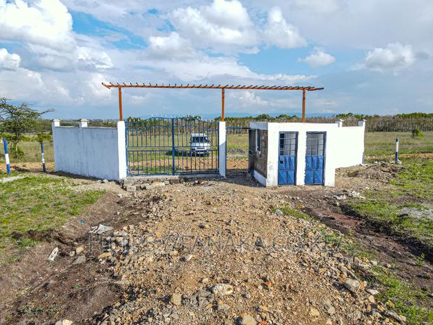 50 by 100 Plots in Kamulu Mw^ - thumbnail 2