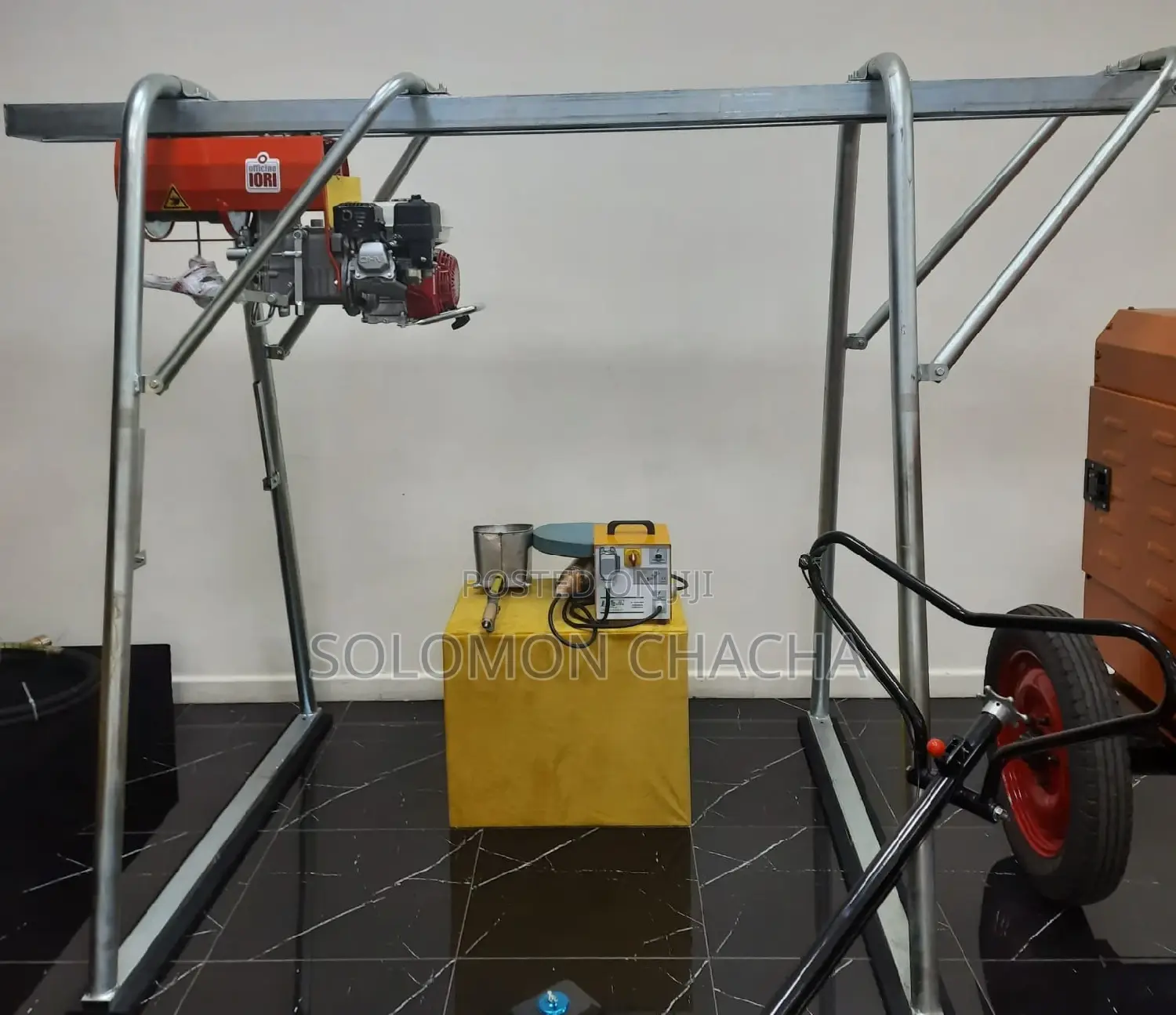 Concrete Hoist or Crane Half or One Tonne