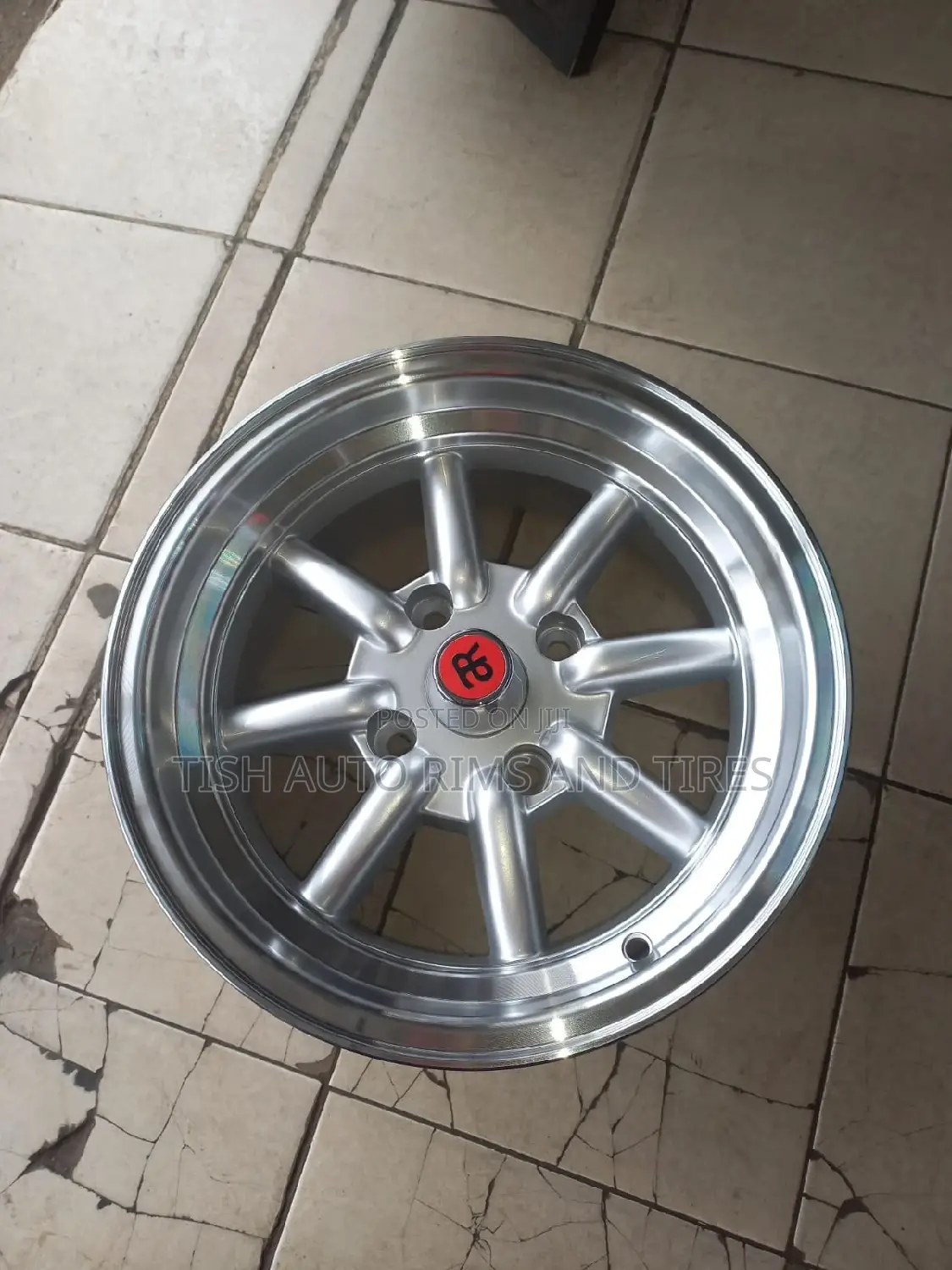Datsun 14 Inch Rims Banana Set
