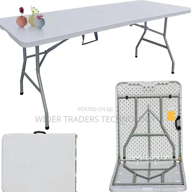 Strong Foldable Table in Plastic Length 1.8m Capacity 130kg - main view