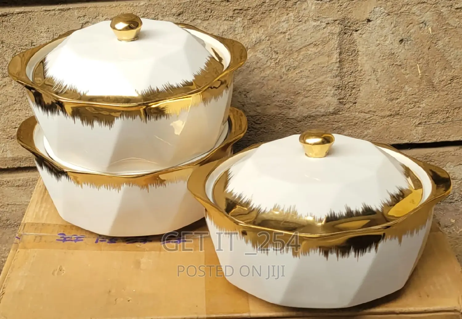 *3pcs 3ltr Ceramic Serving Bowls With Gold Finishing