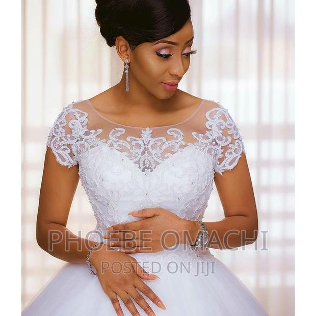 Unique Wedding Gowns - thumbnail 5