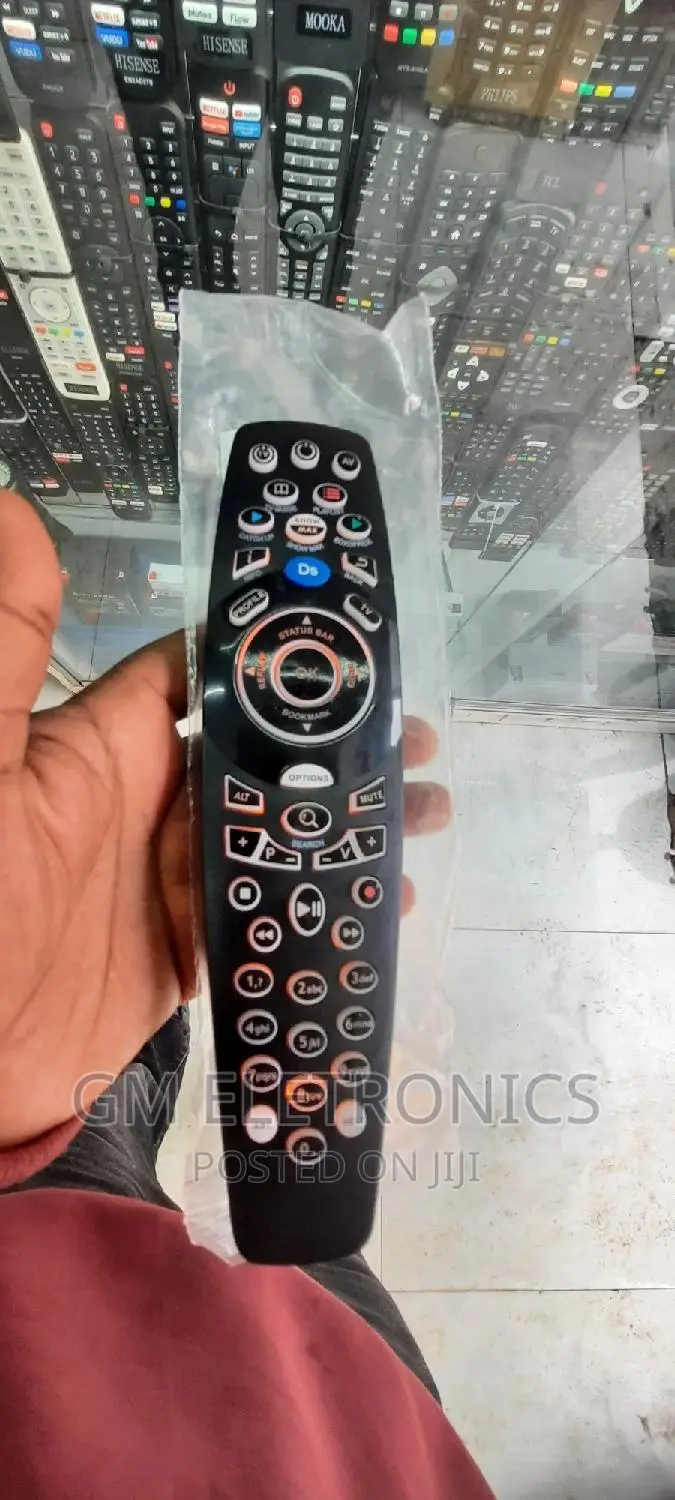 DSTV Explora Remote.