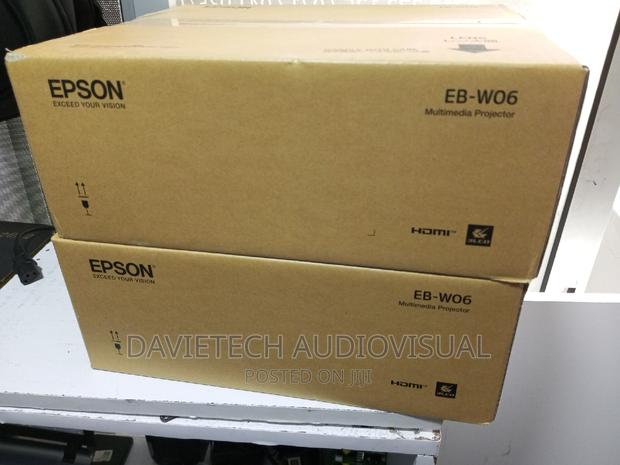 EPSON Eb -W06 Projector, 3700 Lumen