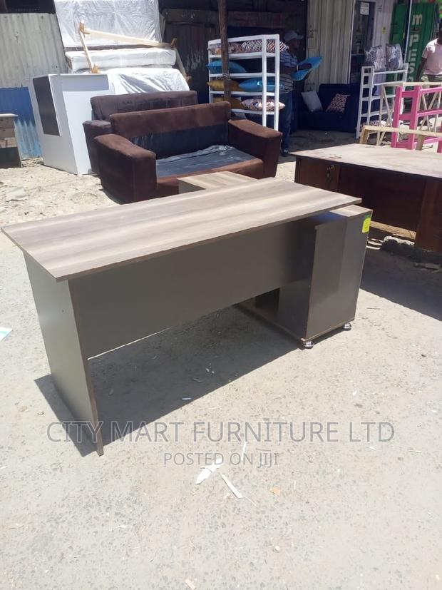 OFFER:1.4m L-Shaped Office Desk - thumbnail 2