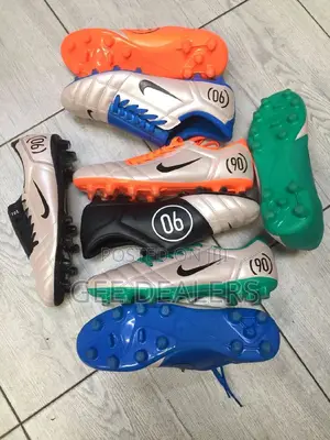T90 Unisex Football Boots>Total 90 Boots Size 40-45