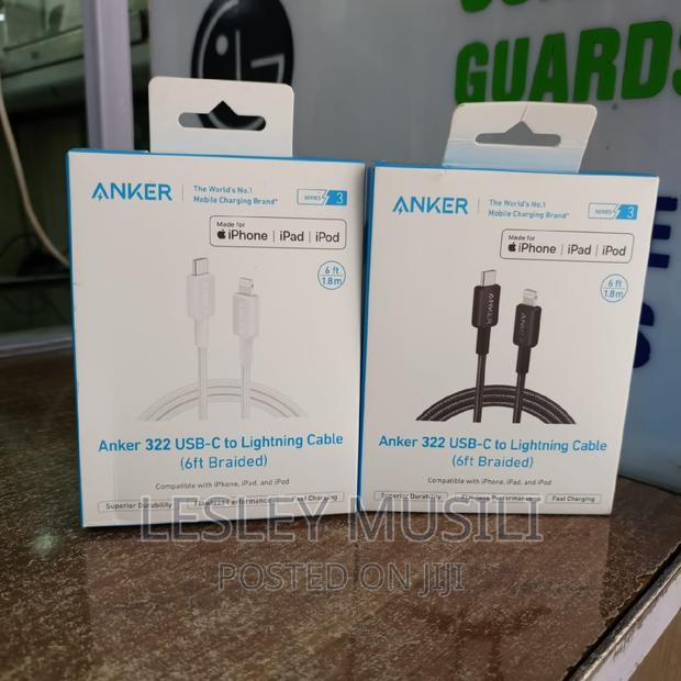 Anker 322 USB-C to Lightning Cable - thumbnail 2
