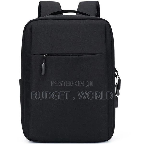 Light and Luxurious, High-Quality, Large Capacity Laptop Bag