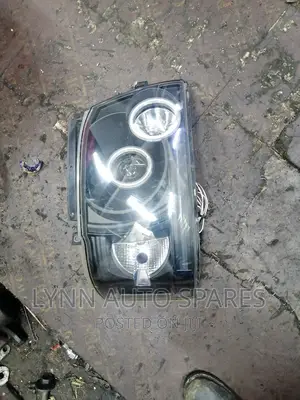 Toyota Hiace 7l Old Model Headlight