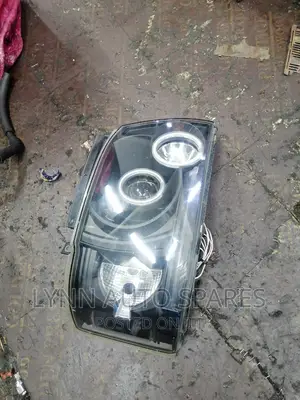 Toyota Hiace 7l Old Model Headlight