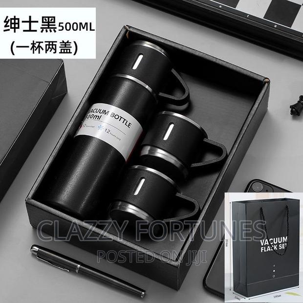 500ml Thermo Cup Set With Extra 2 Cups and a Gift Bag - thumbnail 9