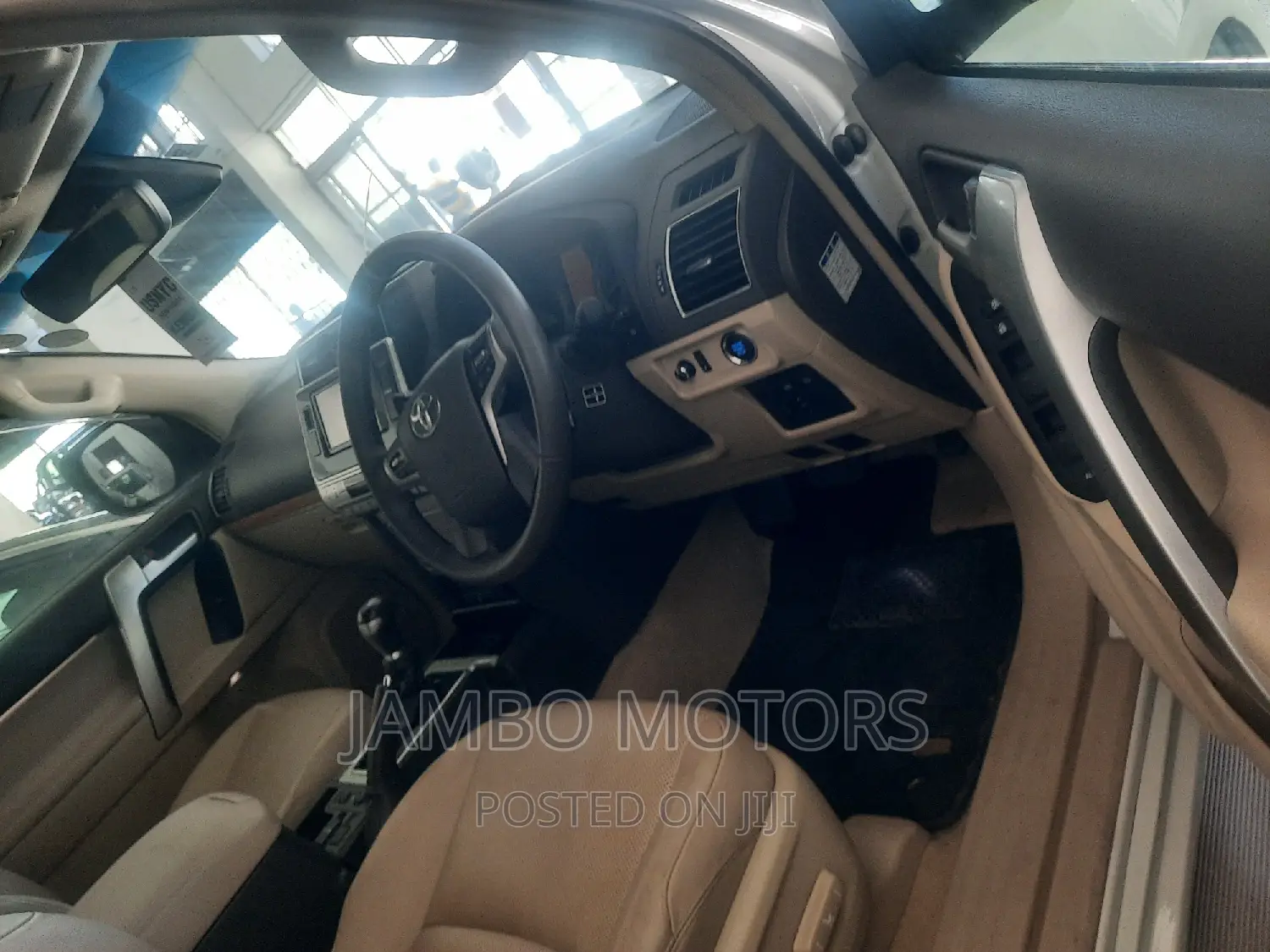 Toyota Land Cruiser Prado 2.8 2017 Silver