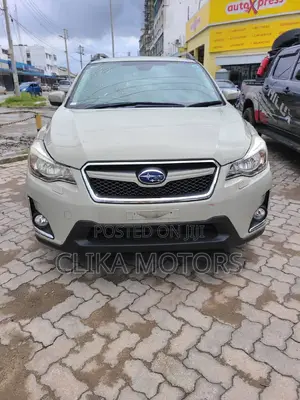 Subaru XV 2016 Off white