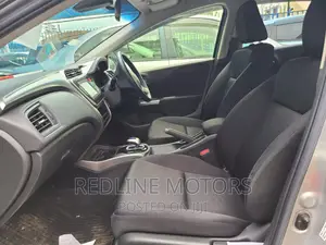 Honda Grace 2016 Silver
