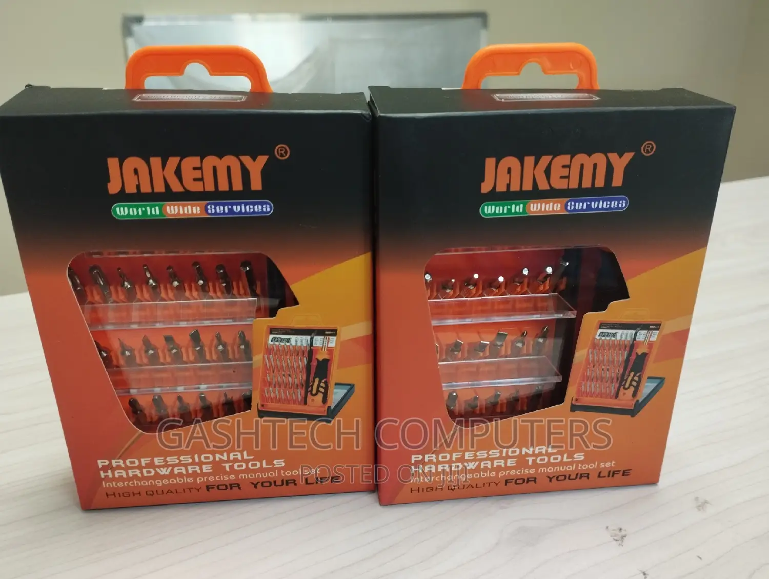 JAKEMY JM-8100 32 in 1 Mobile Phone Repair Tools Kit