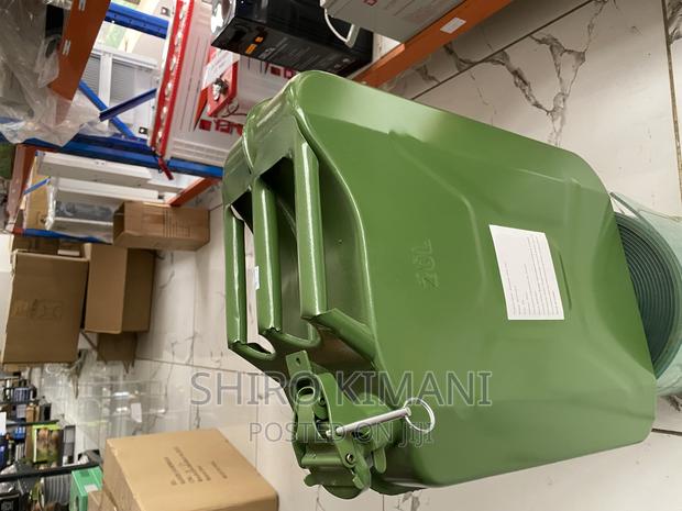20L ,10L Fuel Jerrican Quality Best