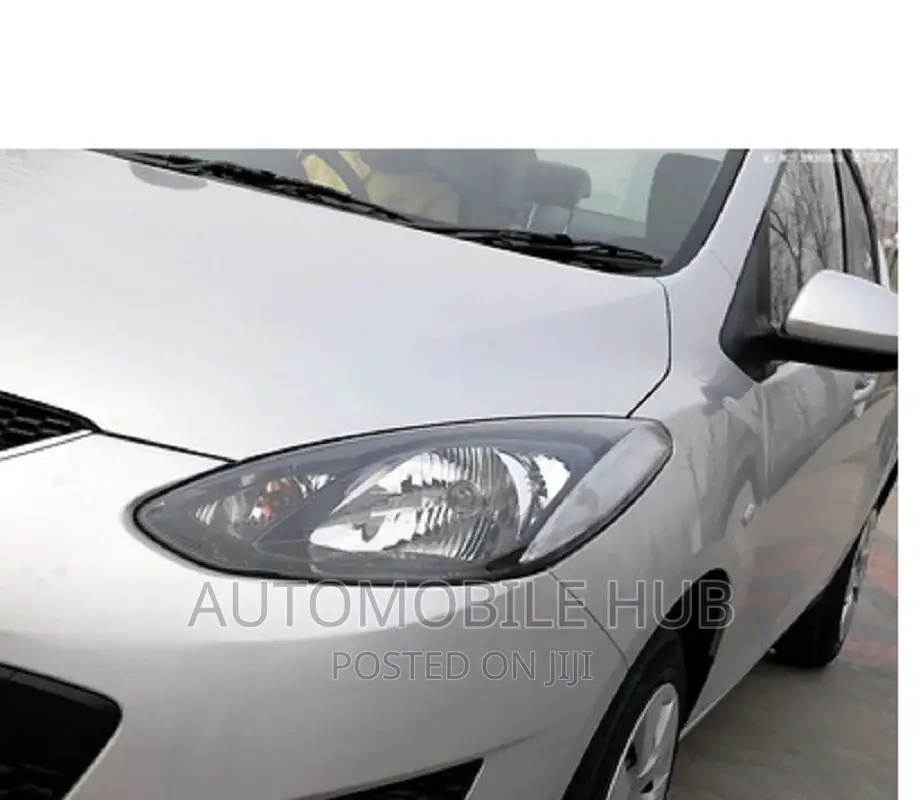Mazda Demio Headlight Lens.2008,2009,2010,2011,202