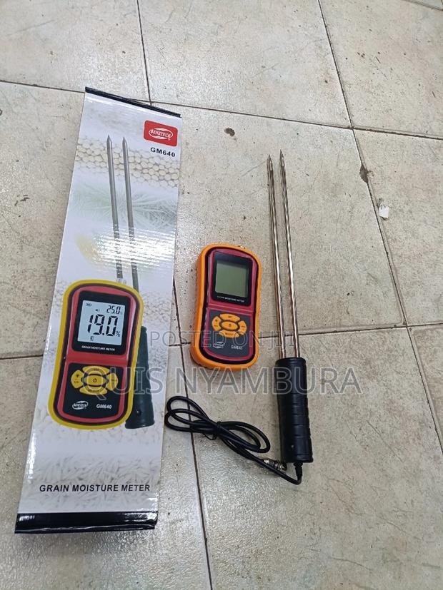 Moisture Meter Tester.