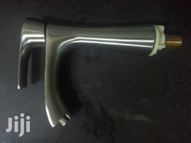 Unique Pillar Taps Quality - main view