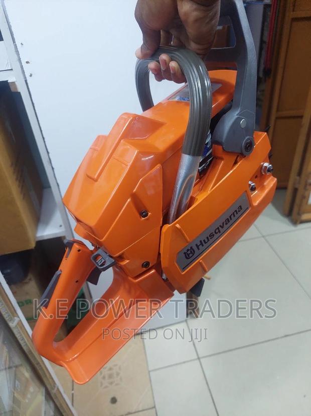 Industrial Husqvarna Brazil Powersaw - main view