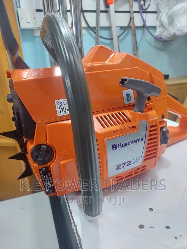 Husqvarna 272 Xp Powersaw - main view