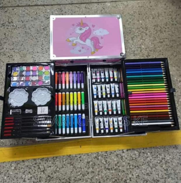 Complete Colouring Set