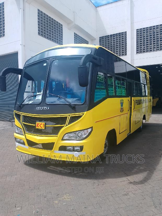 New Isuzu Std 4240 2023 Yellow - thumbnail 2