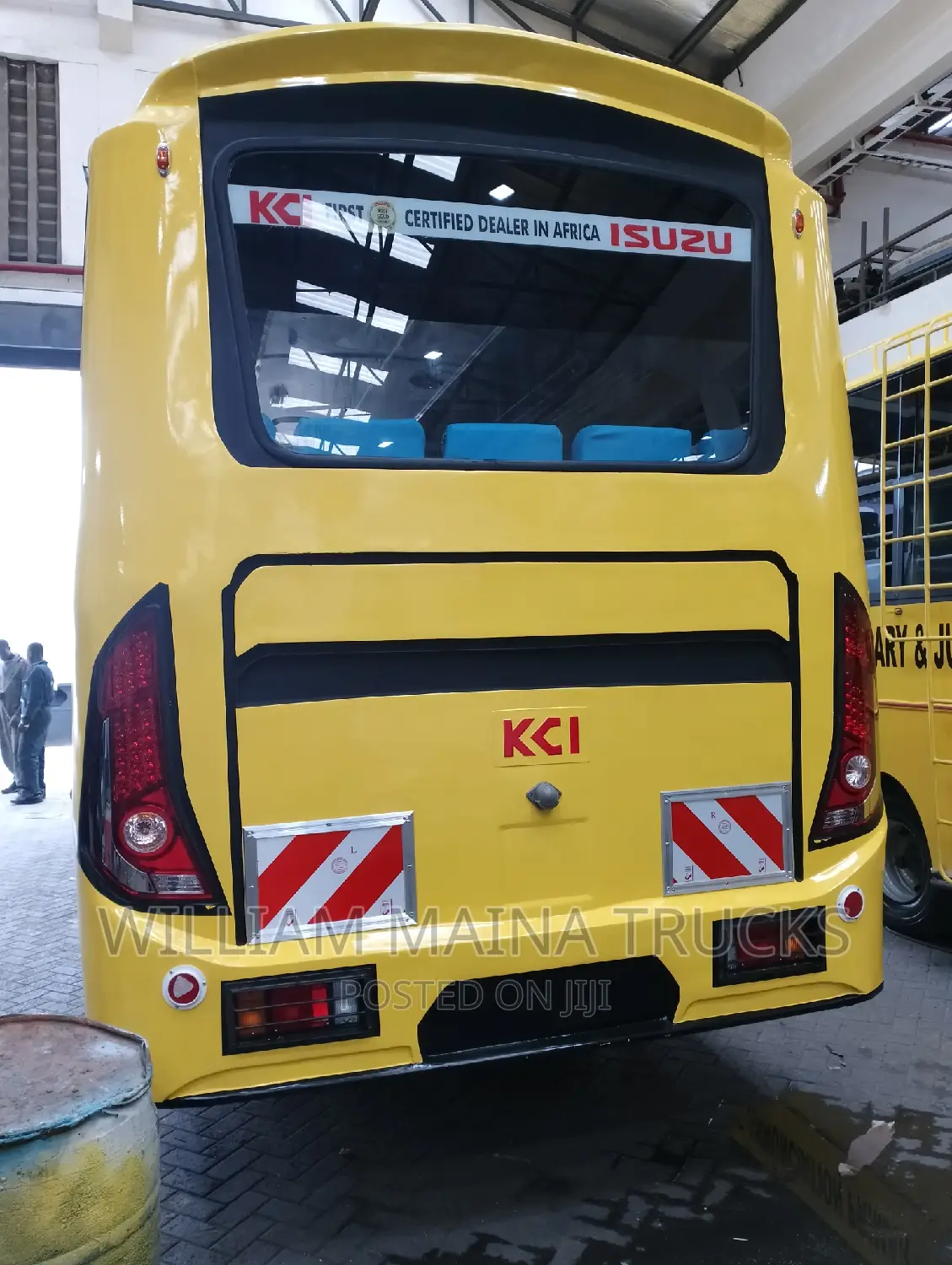 New Isuzu Std 4240 2023 Yellow