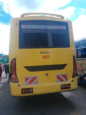 New Isuzu Std 4240 2023 Yellow