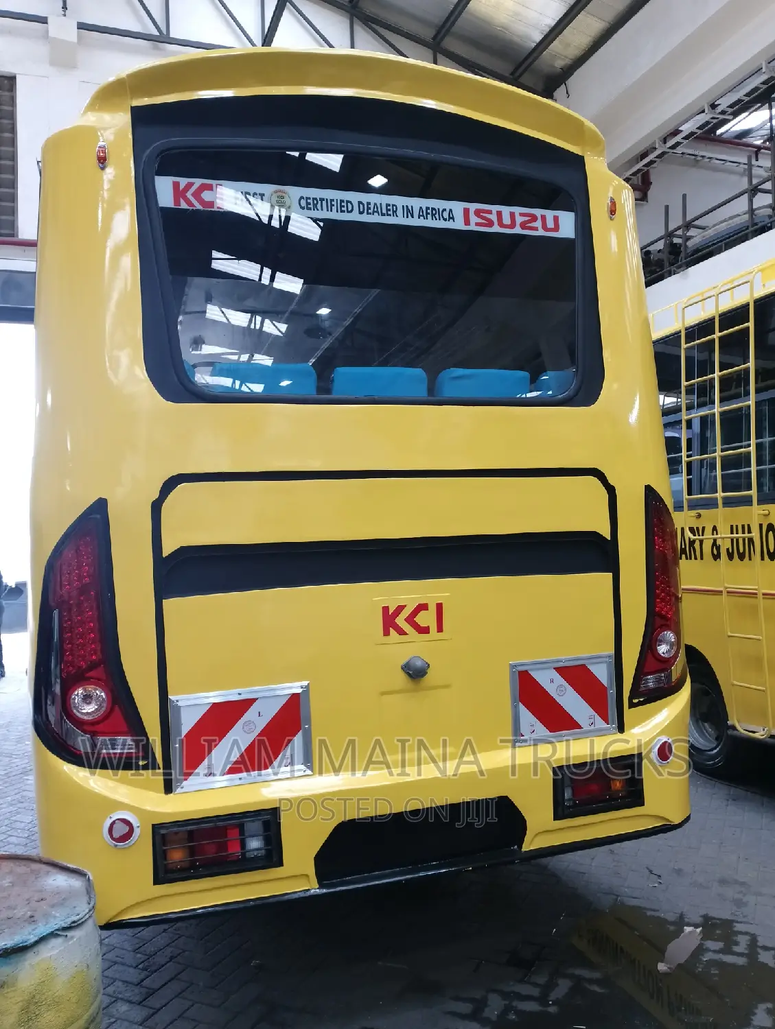 New Isuzu Std 4240 2023 Yellow