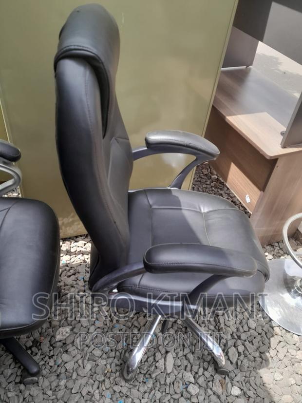 Chairs Exuk Office - thumbnail 2
