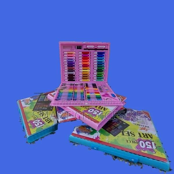 150 Piece Artset