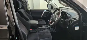 Toyota Land Cruiser Prado 2016 Black
