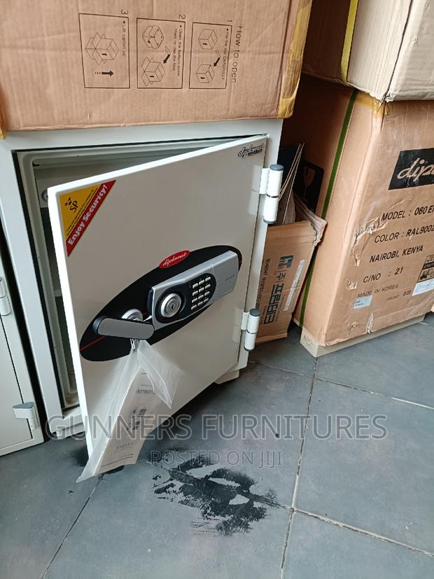 Safe Box Model 070EHK - main view