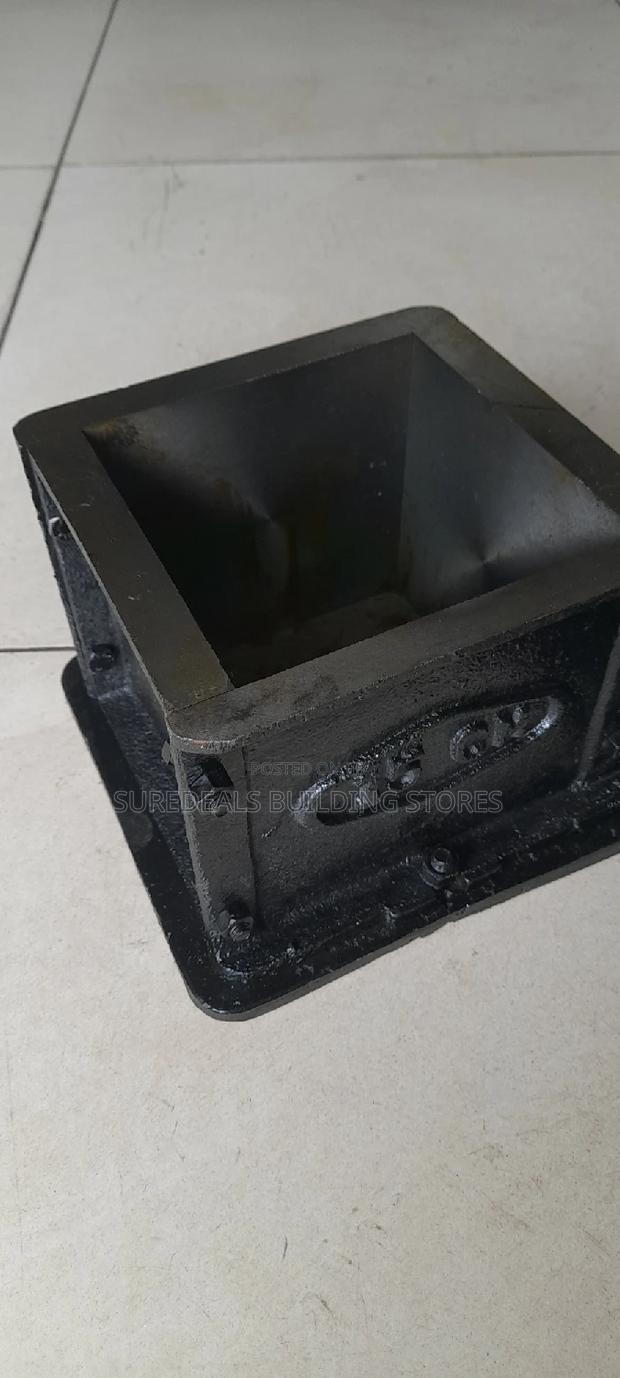 Cast Iron Concrete Testing Cube Moulds/Concrete Cubes Mould - thumbnail 2