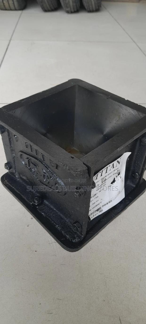Cast Iron Concrete Testing Cube Moulds/Concrete Cubes Mould - thumbnail 4