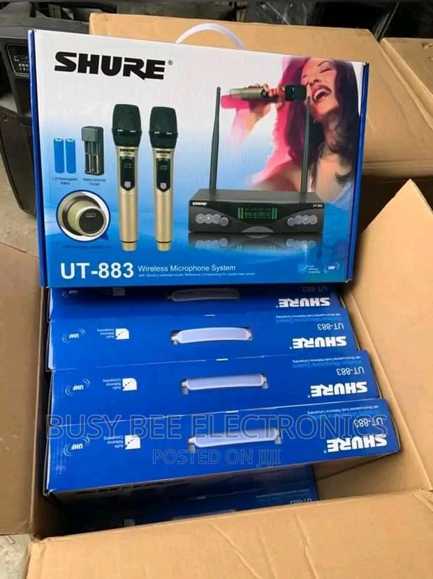 UT 883 Shure Cordless Microphone - main view