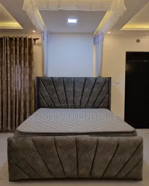 Modern 5/6 Bed