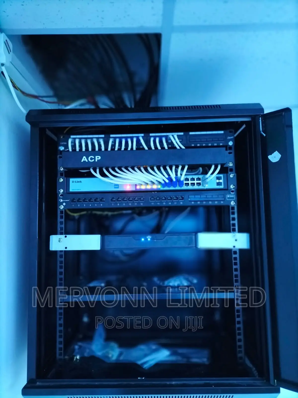 Structure  Cable  Installation