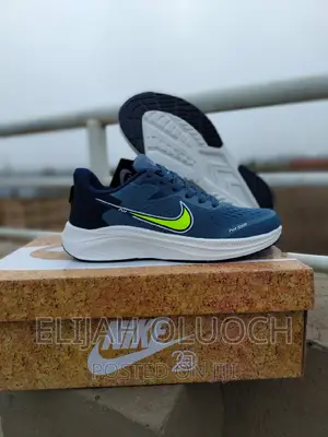 Nike Zook Cloud Foam