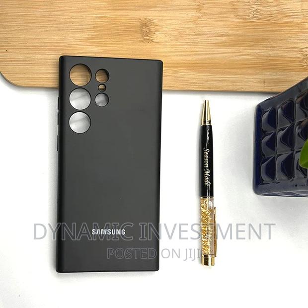 Samsung Galaxy S23 Ultra Liquid Silicone Case /Cover-Black - main view