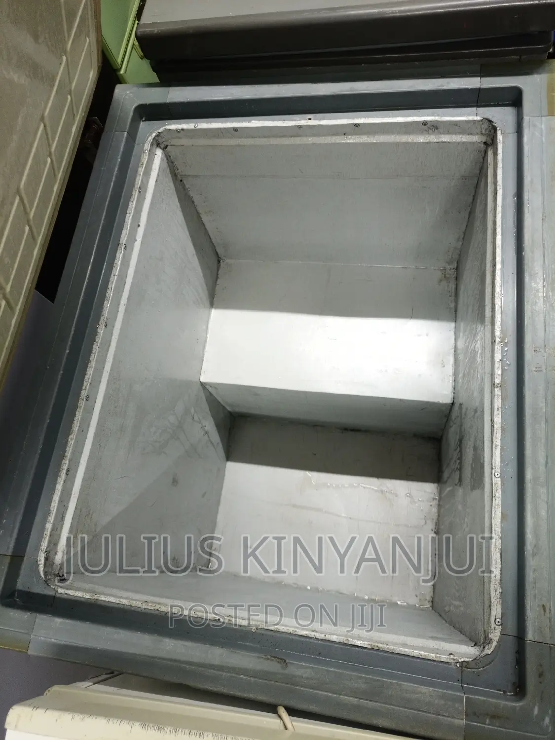 Deep Freezer 270l