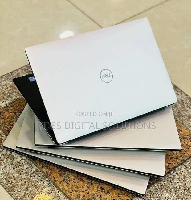 Laptop Dell Precision 5530 32GB Intel Core i7 SSD 512GB - thumbnail 4