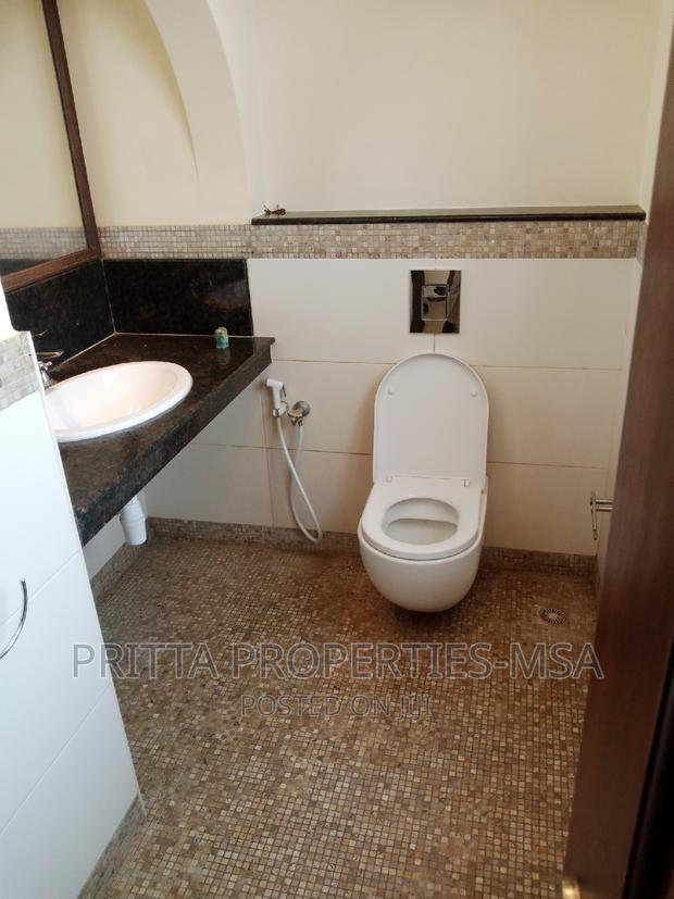 5bdrm Mansion in Affluent Nyali for rent - thumbnail 9