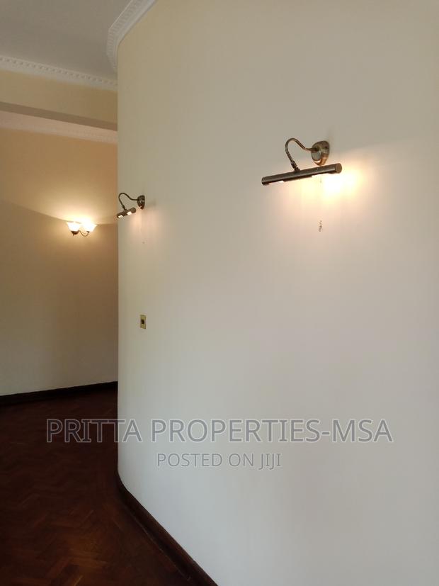 5bdrm Mansion in Affluent Nyali for rent - thumbnail 21